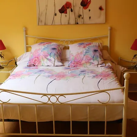 Guest house Moulin De Bray - D'hotes Et Insolite Vieux-Vy-sur-Couesnon